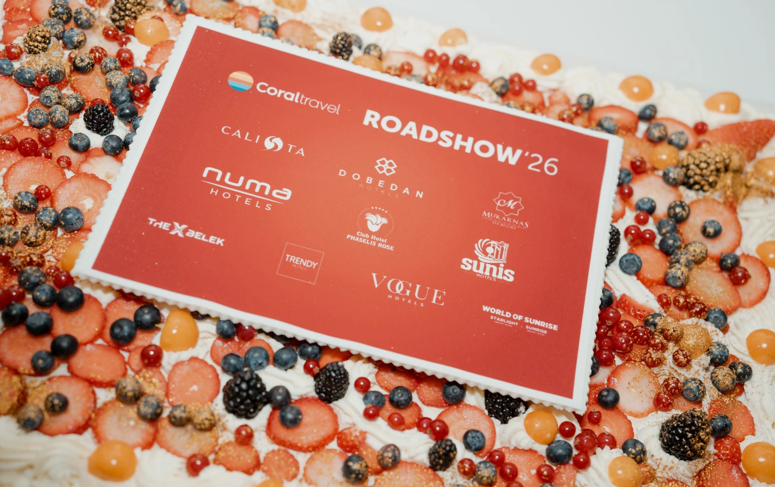 Banketi ja laudade serveerimise detailid ettevõtteüritusel