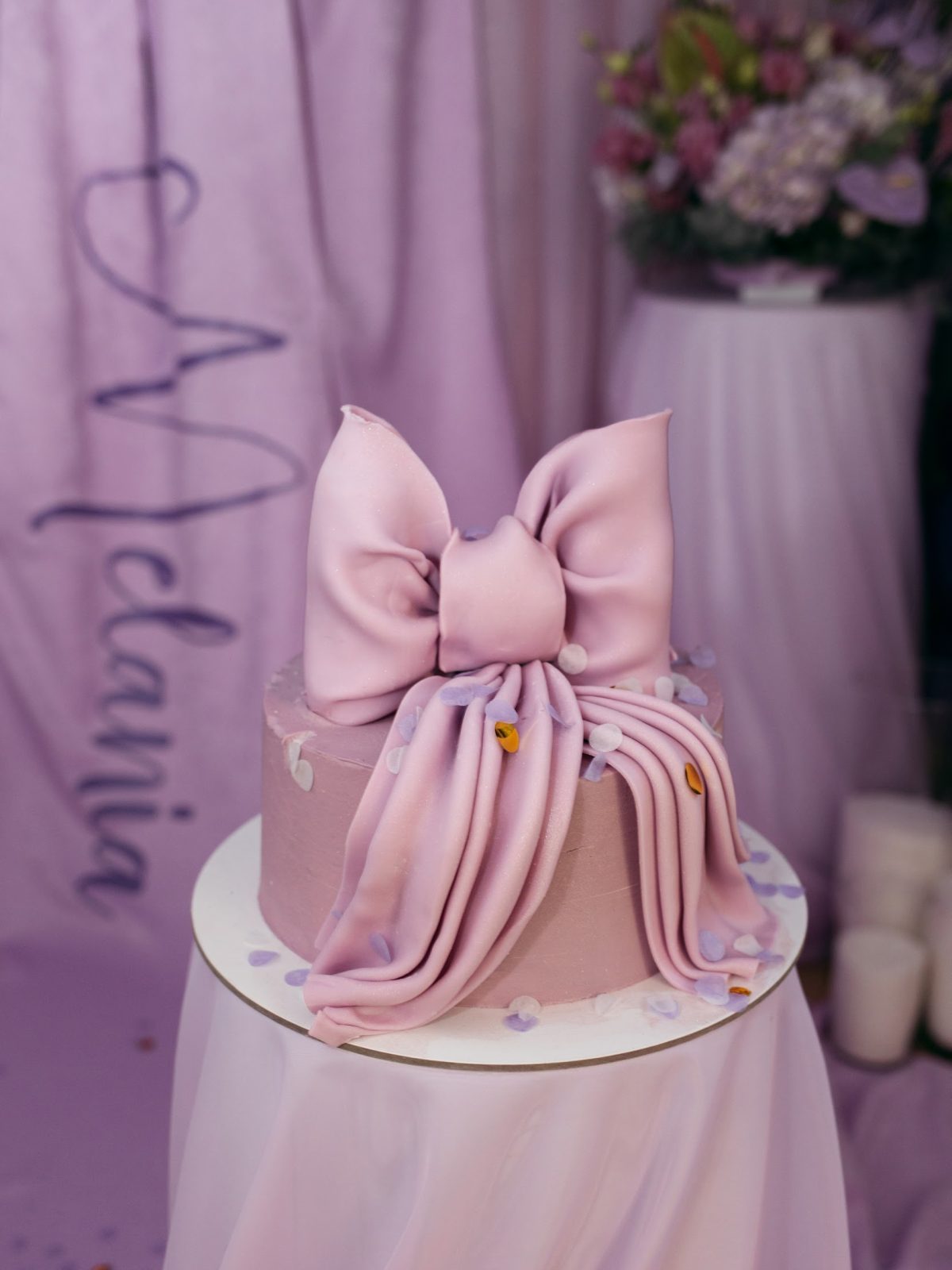 торт на день рождения